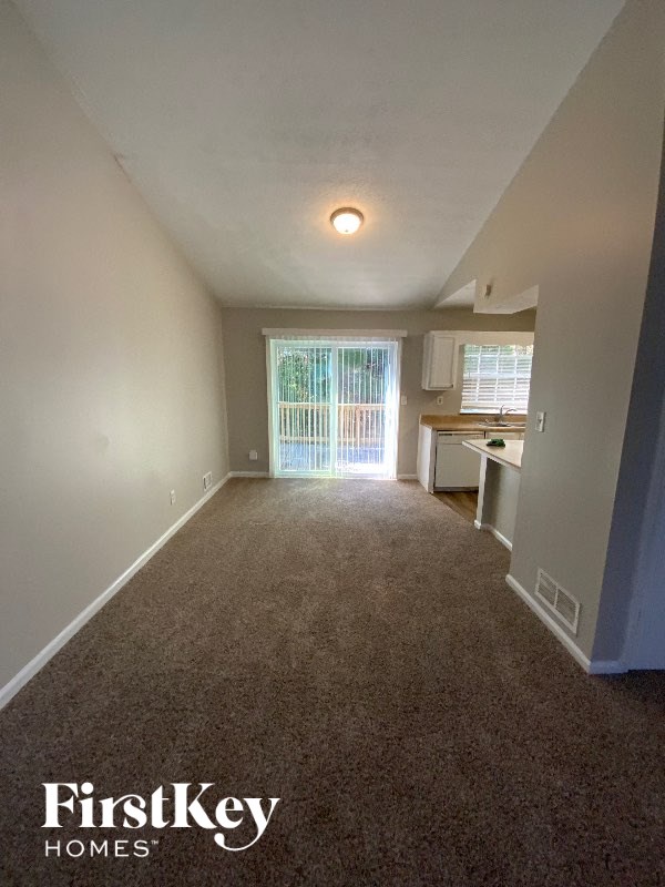 457 Maid Marion Lane 3 Beds House for Rent - Photo Gallery 4