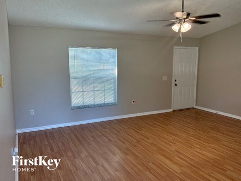 459 Freeman Road 3 Beds Apartment for Rent