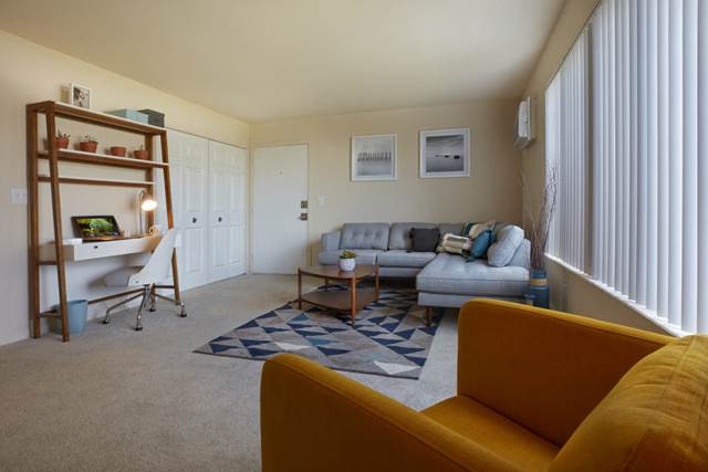 Lexington Village Apartments