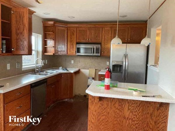 408 NE 192nd Terrace 3 Beds House for Rent - Photo Gallery 5