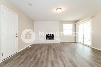 2425 NW 44TH ST 3 Beds House for Rent - Photo Gallery 3