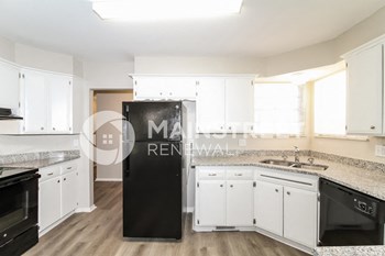 2425 NW 44TH ST 3 Beds House for Rent - Photo Gallery 4