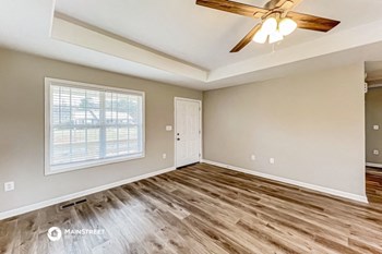 695 DEANS FERRY RD 3 Beds House for Rent - Photo Gallery 5
