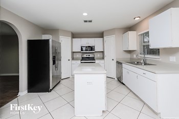 6409 GONDOLA DRIVE 4 Beds House for Rent - Photo Gallery 4