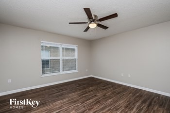 6409 GONDOLA DRIVE 4 Beds House for Rent - Photo Gallery 9