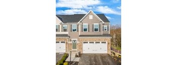 3 bed, 2.5 bath, unfin base Richardson