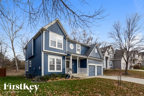 5719 N Ames Avenue 4 Beds Apartment for Rent