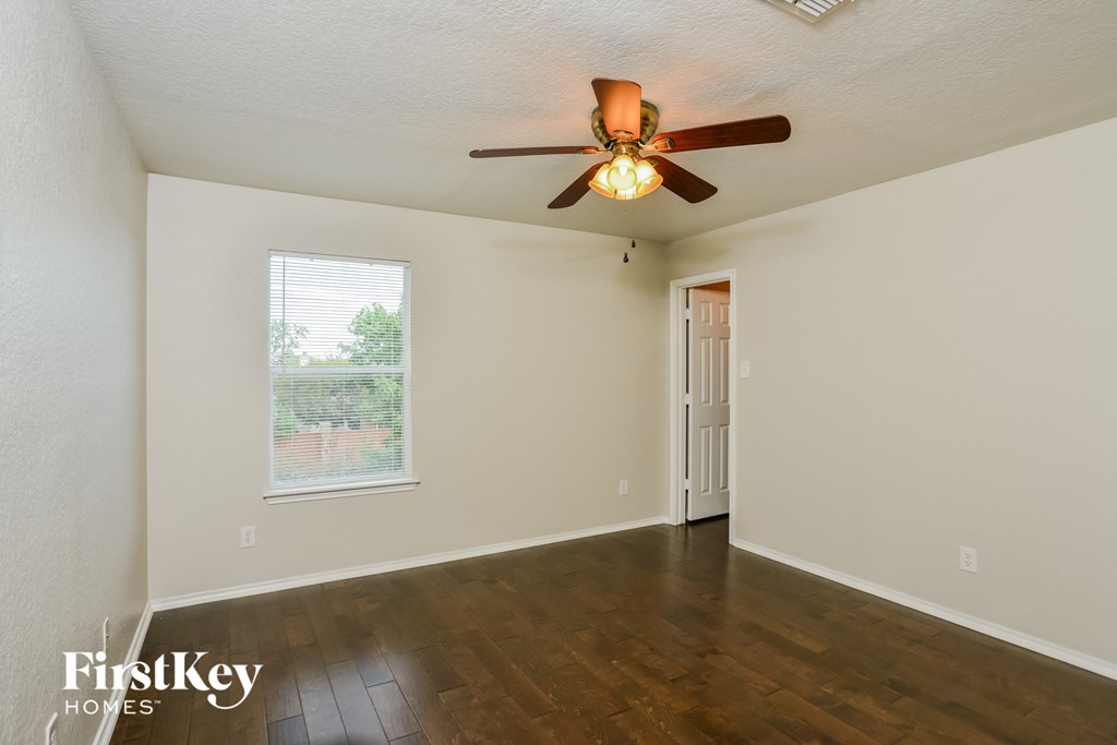 12630 Point Summit San Antonio, TX 78253