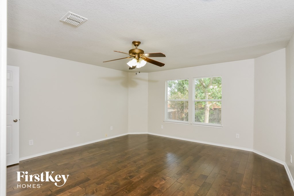 12630 Point Summit San Antonio, TX 78253