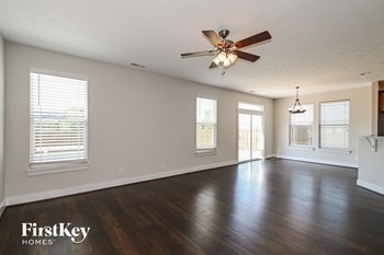607 Albermarle Drive 4 Beds House for Rent - Photo Gallery 2