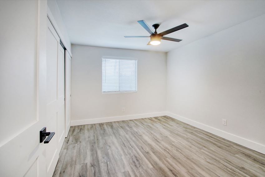 2635 N. Hayden Rd 1-2 Beds Apartment for Rent - Photo Gallery
