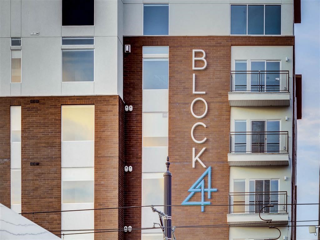 building view property sign