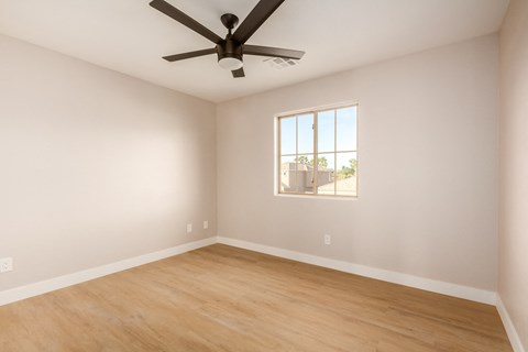22652 S Desert Hills Court 4 Beds Apartment for Rent