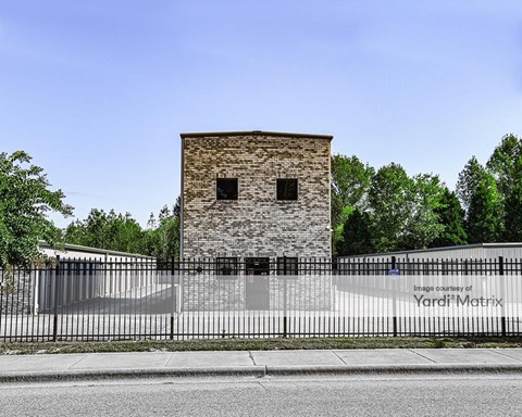 Storage Units for Rent available at 1675 Cedar Creek Road, Fayetteville, NC 28312