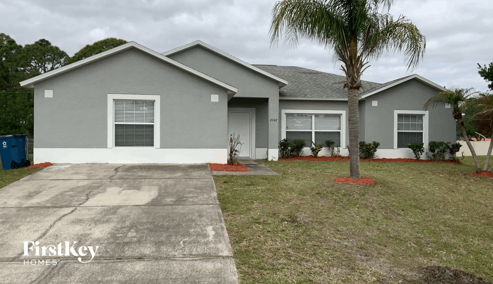 2242 Mantilla Avenue 5 Beds Apartment for Rent