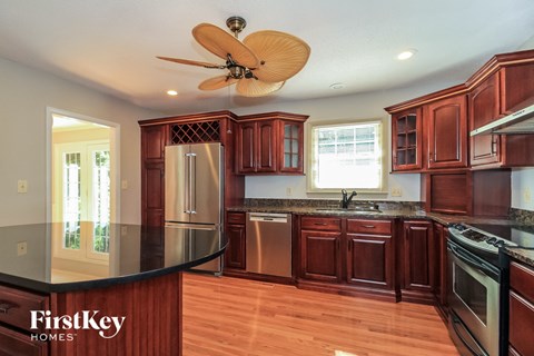 5601 Kane Drive 4 Beds Apartment for Rent