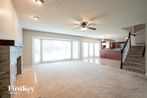 1813 Highcrest Drive 4 Beds Apartment for Rent