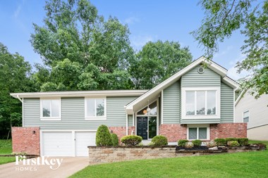 633 Crofton Circle Court 4 Beds Apartment for Rent