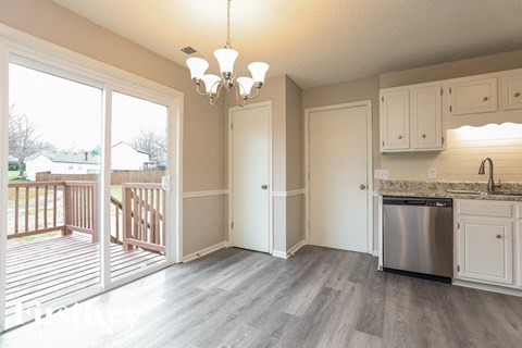 1013 Carriage Way Court 3 Beds Apartment for Rent