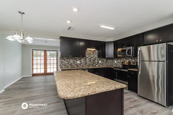 810 20TH ST SW 4 Beds House for Rent - Photo Gallery 6