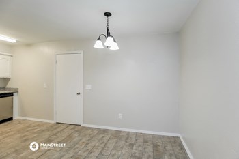 1153 ELMHURST ST 3 Beds House for Rent - Photo Gallery 6