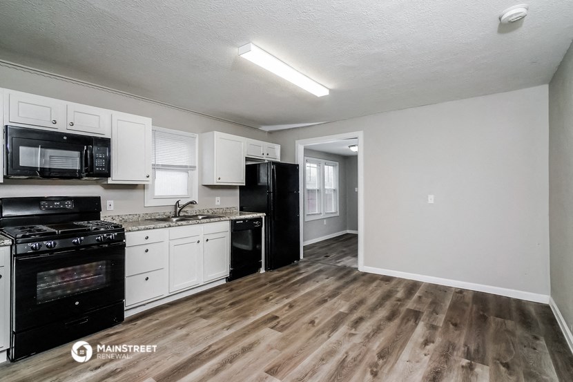 the kitchen of our studio apartment at
