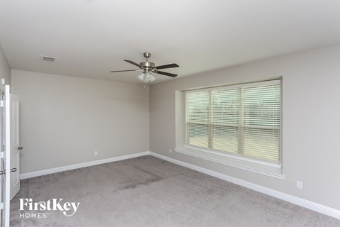 7508 Rose Crest Boulevard 4 Beds Apartment for Rent