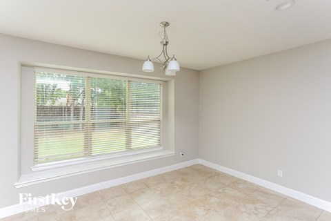 7508 Rose Crest Boulevard 4 Beds Apartment for Rent