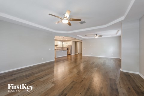 4205 W MAGDALENA Lane 3 Beds Apartment for Rent