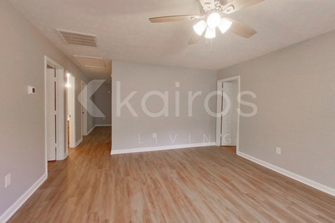 401 Beaver Pointe Dr 4 Beds Apartment for Rent