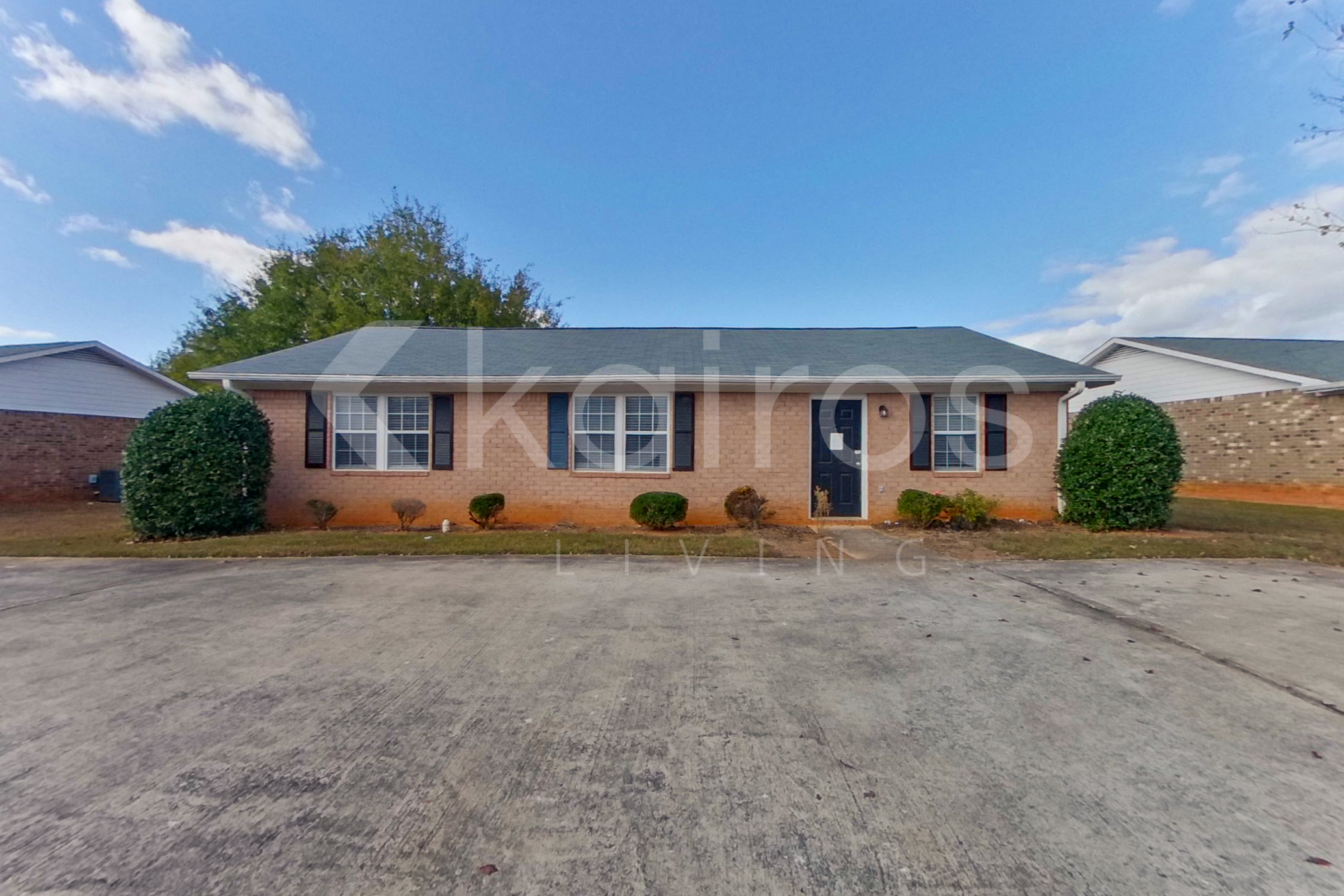 185 Deer Pkwy 3 Beds Apartment for Rent