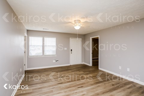 385 Deerpark Dr 3 Beds Apartment for Rent
