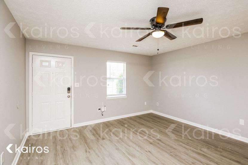 208 Deer Pkwy 3 Beds Apartment for Rent