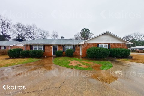 100 Deer Pkwy 2 Beds Apartment for Rent