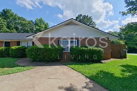 100 Deer Pkwy 2 Beds Apartment for Rent