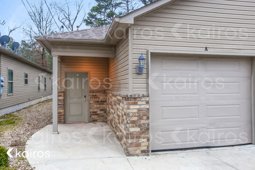 2214 Perry St Unit A 3 Beds Home, Townhouse for Rent - Photo gallery 2
