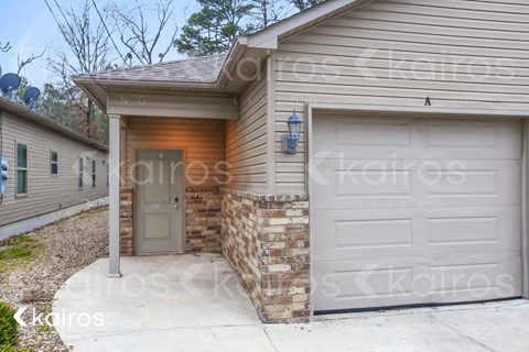 2214 Perry St Unit A 3 Beds Apartment for Rent