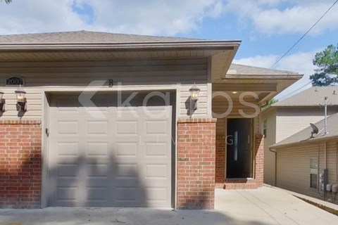 2007 Wilson Rd Unit B 3 Beds Apartment for Rent