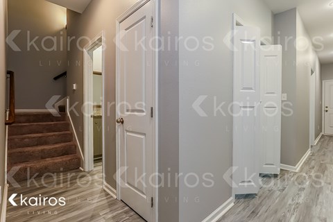 1914 Perry St Apt B 3 Beds Apartment for Rent
