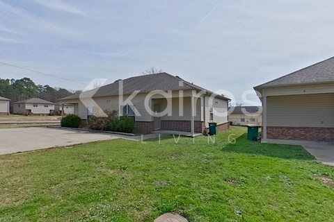 10101 W 20Th St Apt B 3 Beds Apartment for Rent