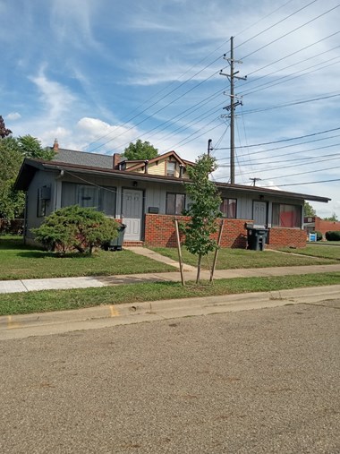 15TH STREET 1 Bed Apartment for Rent