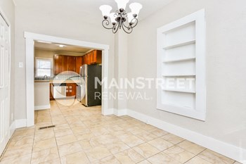 512 N ADAMS ST 3 Beds House for Rent - Photo Gallery 6