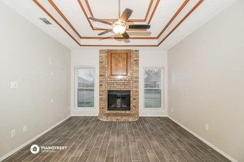 6313 Woodcreek Trl 3 Beds House for Rent - Photo Gallery 3