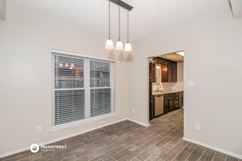 6313 Woodcreek Trl 3 Beds House for Rent - Photo Gallery 6