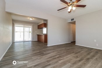12 W BRINKER DR 3 Beds House for Rent - Photo Gallery 5
