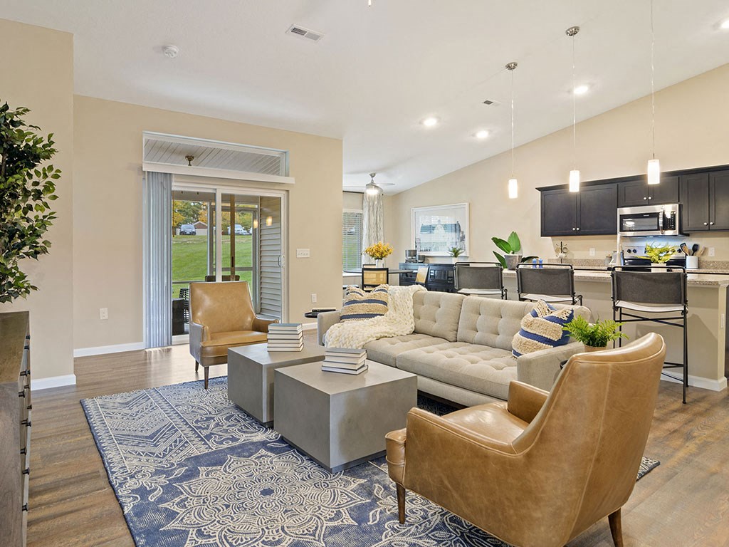 Charlotte North Carolina Apartment Rentals Redwood Living Redwood Charlotte Ridge Road Willowood Living Room