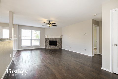 324 Highland Valley Court 4 Beds Apartment for Rent