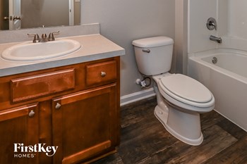 9042 KIPPER DRIVE 3 Beds House for Rent - Photo Gallery 8