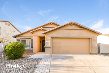 18160 W SAGUARO Lane 3 Beds Apartment for Rent