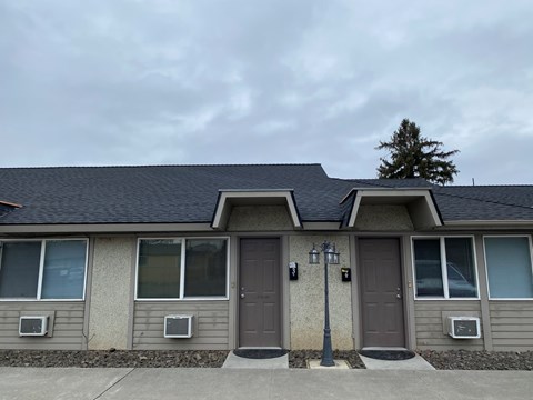 211 Ash Street 1-2 Beds Apartment for Rent